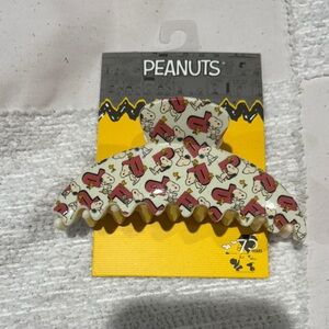 Peanuts Hair Claw Clip - Cream and Red